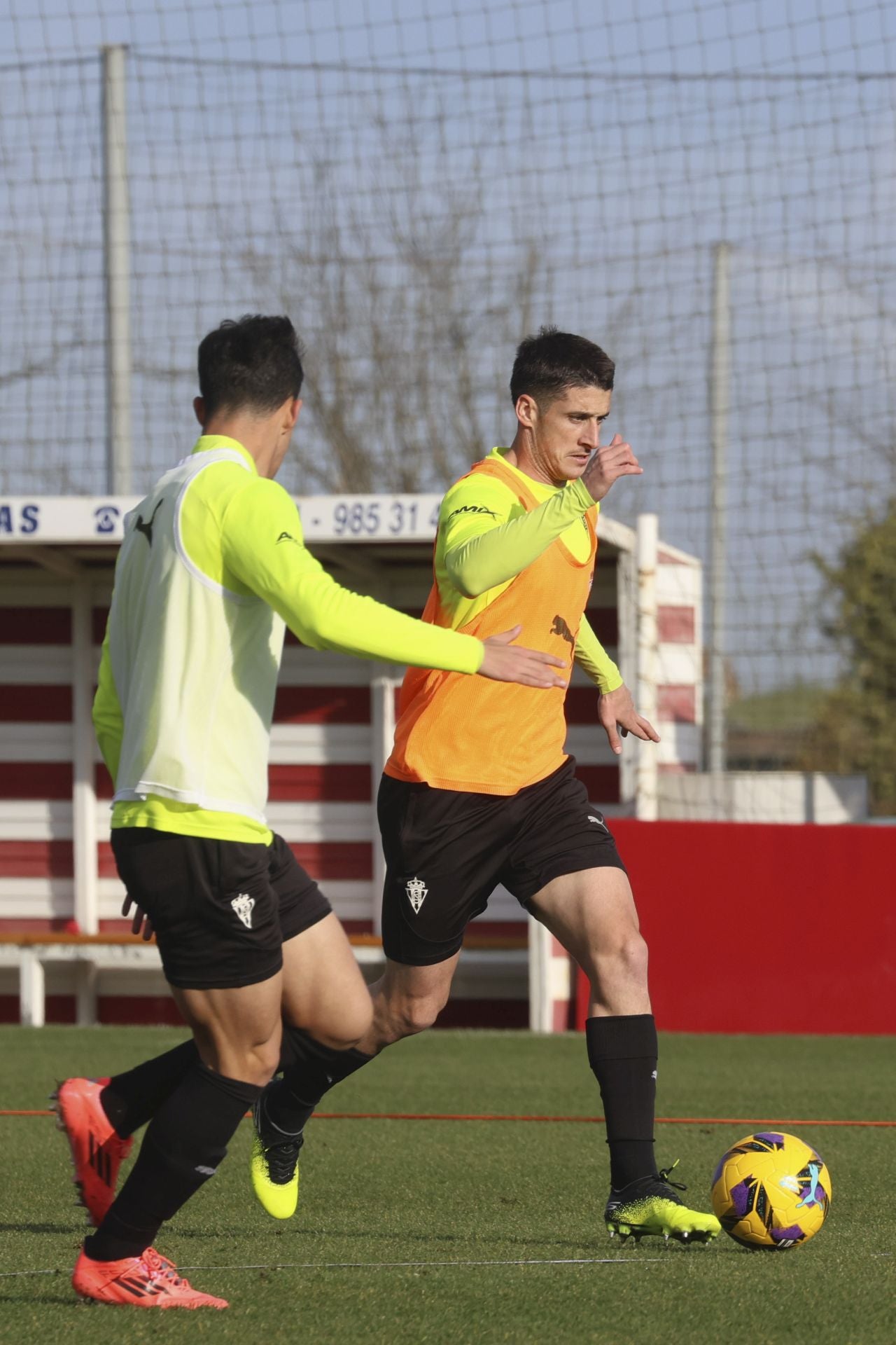 Entrenamiento del Sporting de Gijón (23/01/2025)