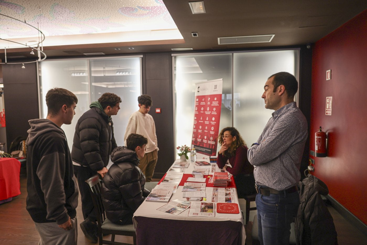 El San Fernando celebra la Feria de Estudios Superiores