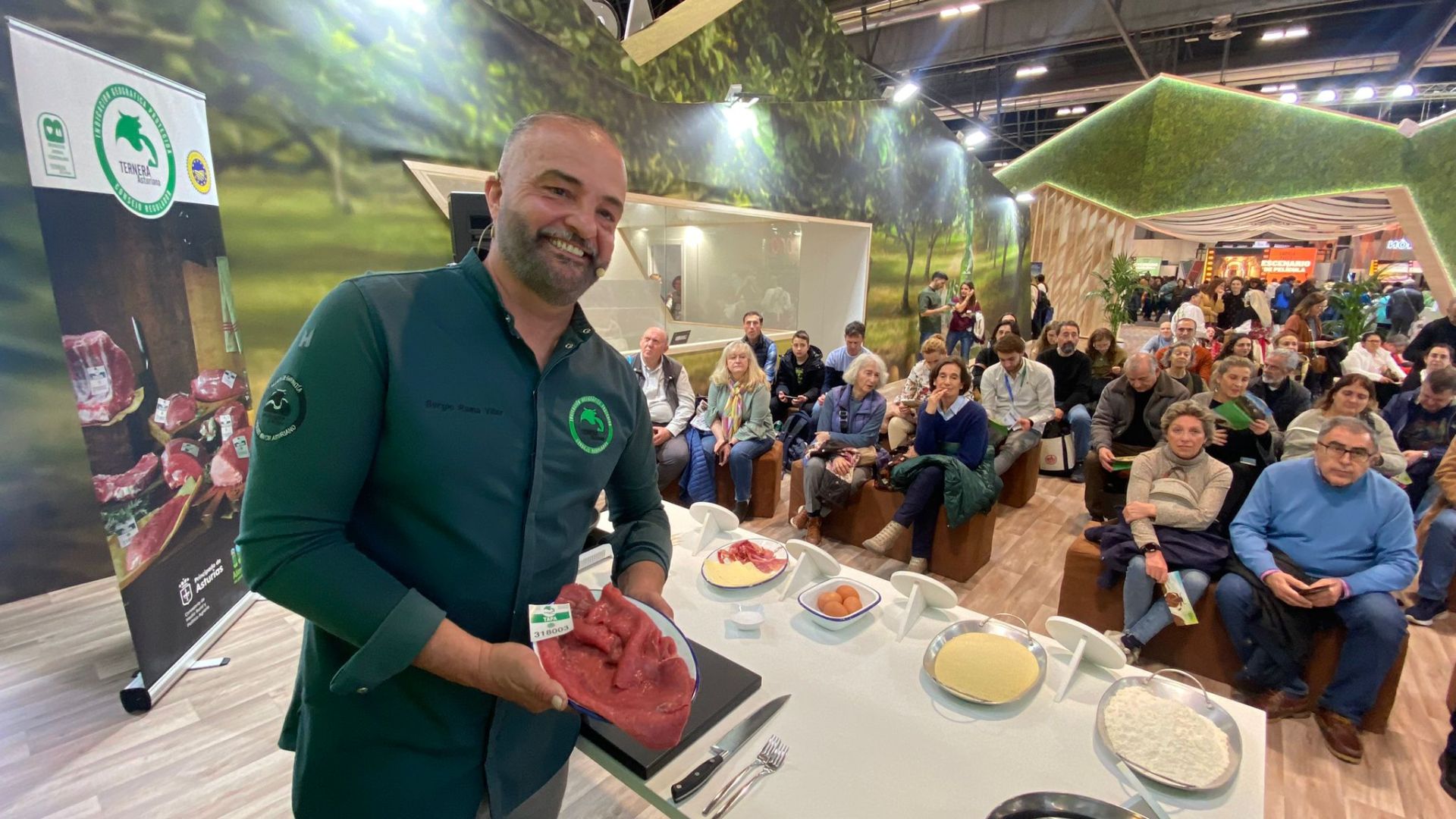 Asturias presume de gastronomía y tradición en Fitur 2025