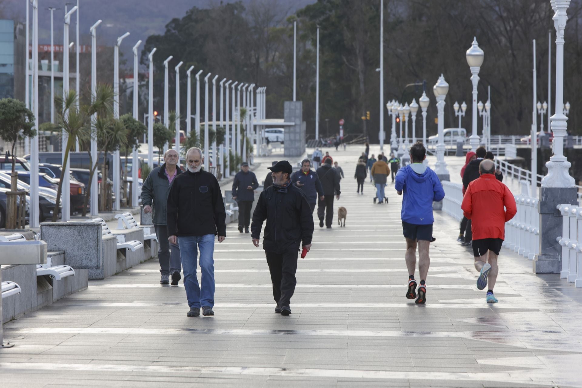 Lluvia y mucho viento en Asturias por la borrasca &#039;Herminia&#039;