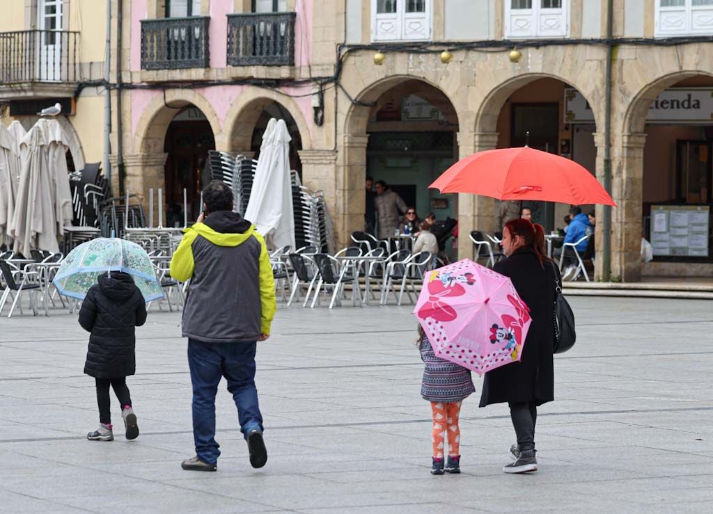 Lluvia y mucho viento en Asturias por la borrasca &#039;Herminia&#039;