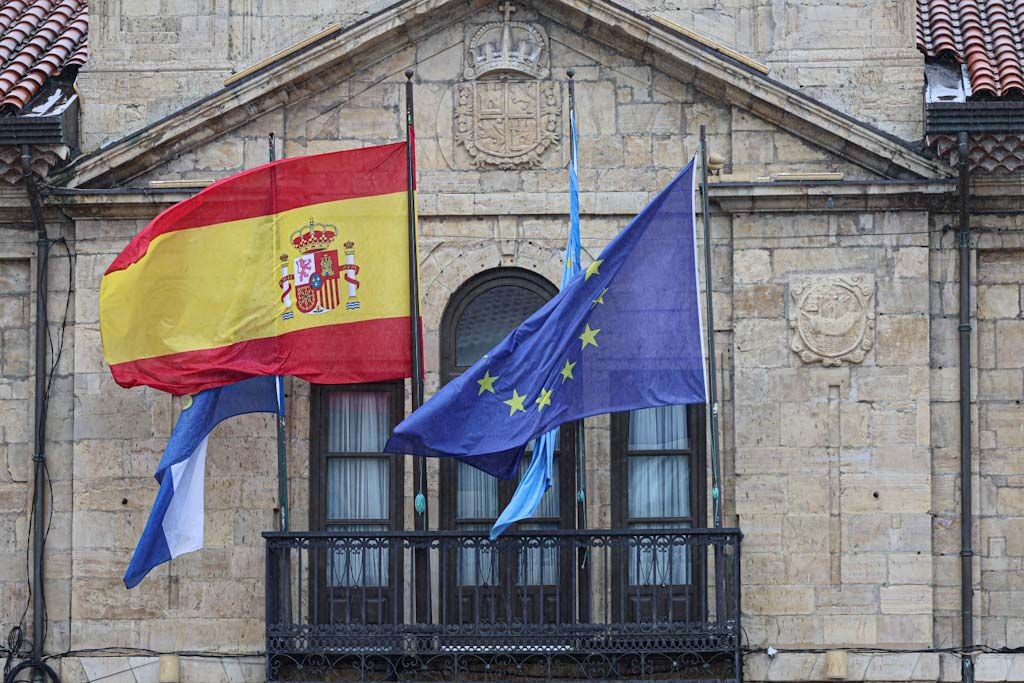 Lluvia y mucho viento en Asturias por la borrasca &#039;Herminia&#039;