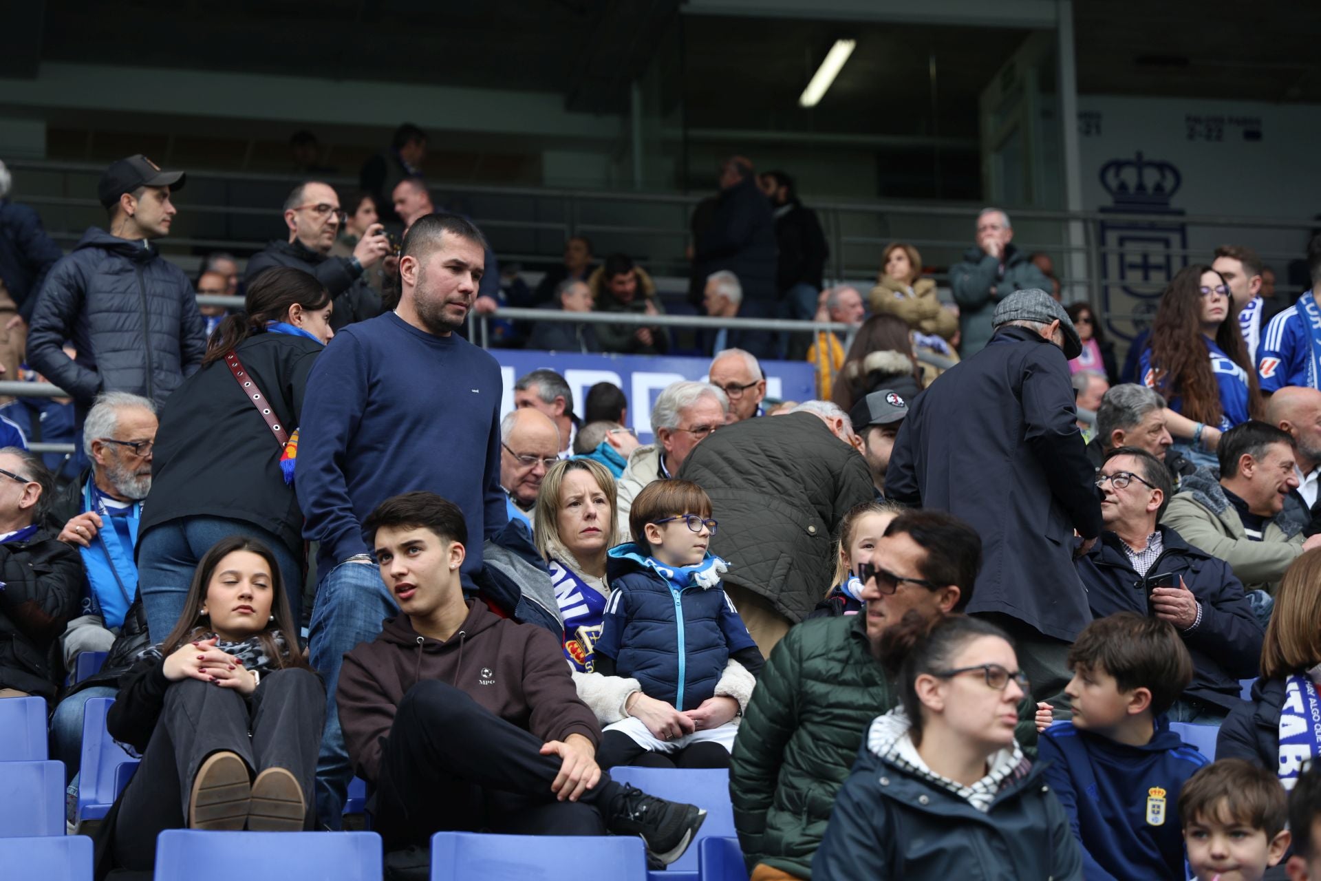 Fotos: ¿Estuviste en el Real Oviedo - Castellón? ¡Búscate!