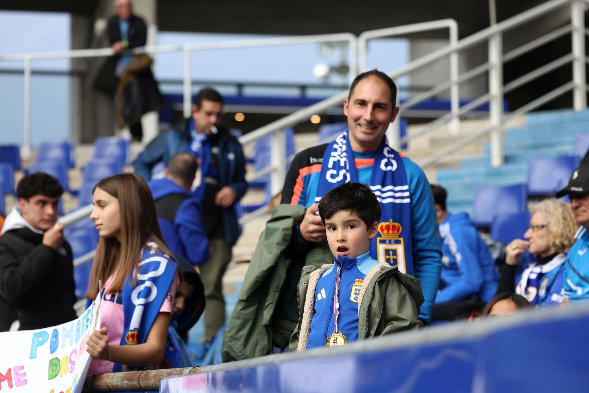 Fotos: ¿Estuviste en el Real Oviedo - Castellón? ¡Búscate!