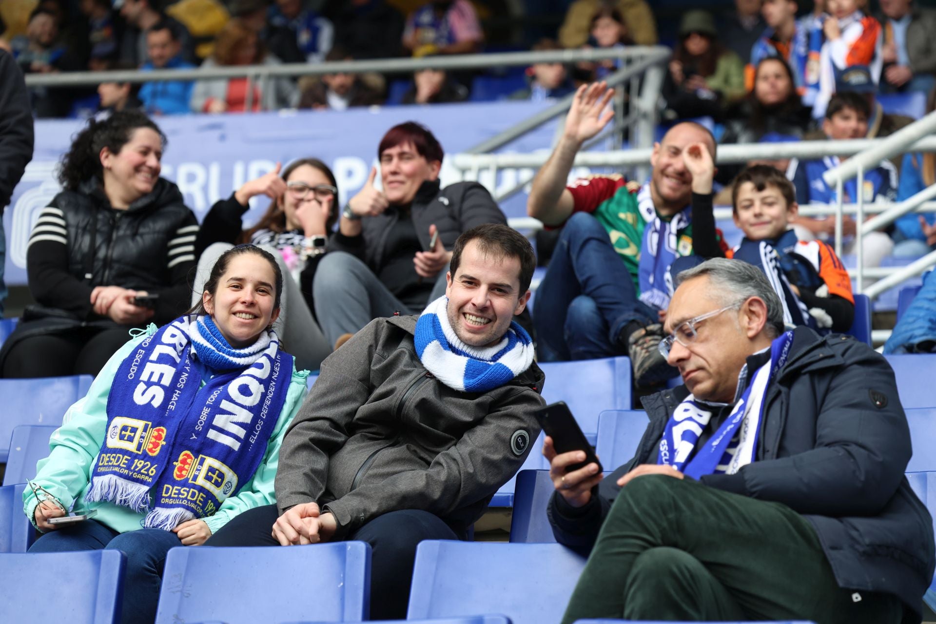 Fotos: ¿Estuviste en el Real Oviedo - Castellón? ¡Búscate!