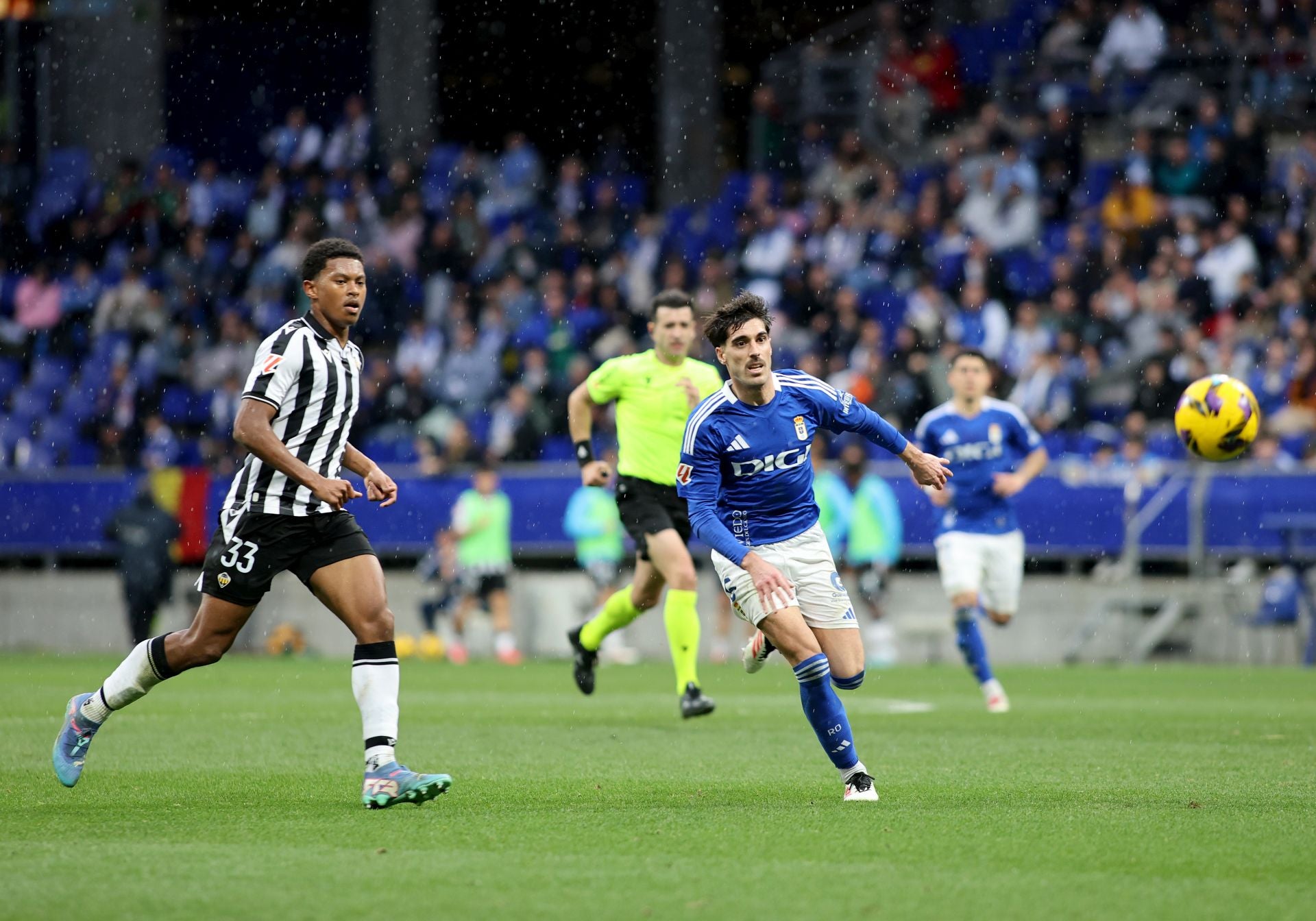 El Real Oviedo 1-0 Castellón, en imágenes