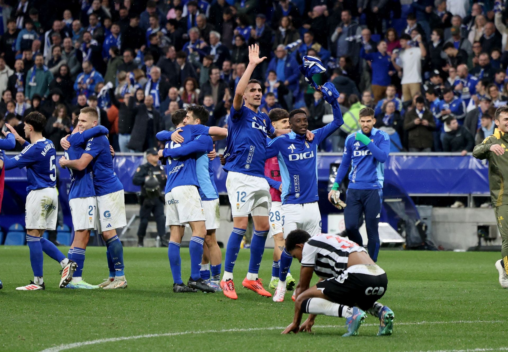 El Real Oviedo 1-0 Castellón, en imágenes