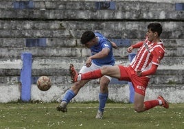 Un momento del partido entre el Sporting Atlético y el San Martín.