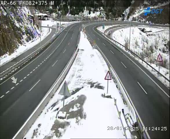 Nieve y mucho viento en Asturias por los últimos coletazos de &#039;Herminia&#039;