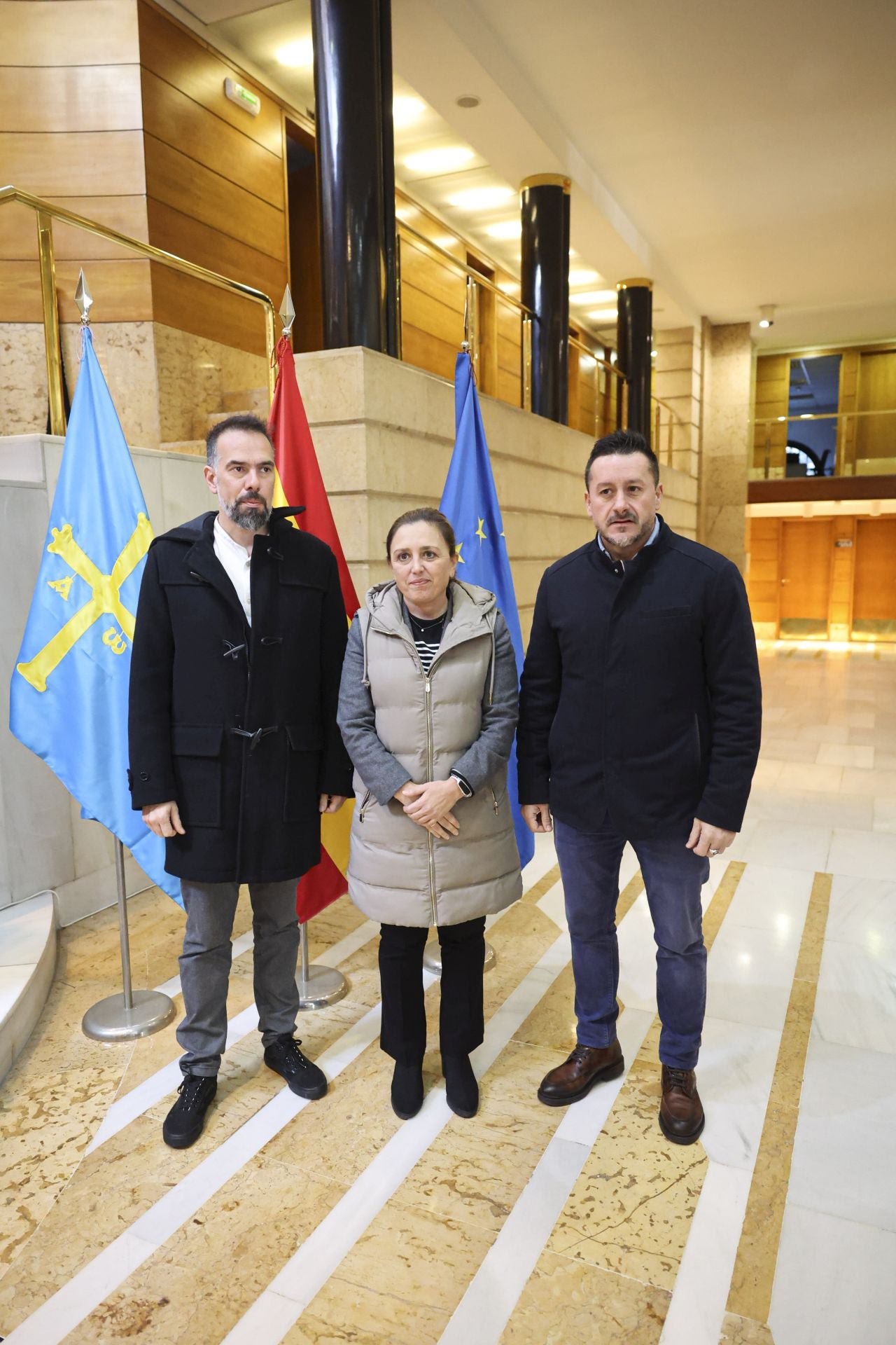 El secretario general de CC OO, José Manuel Zapico; la presidenta de Fade, María Calvo, y el secretario general de UGT, Javier Fernández Lanero.