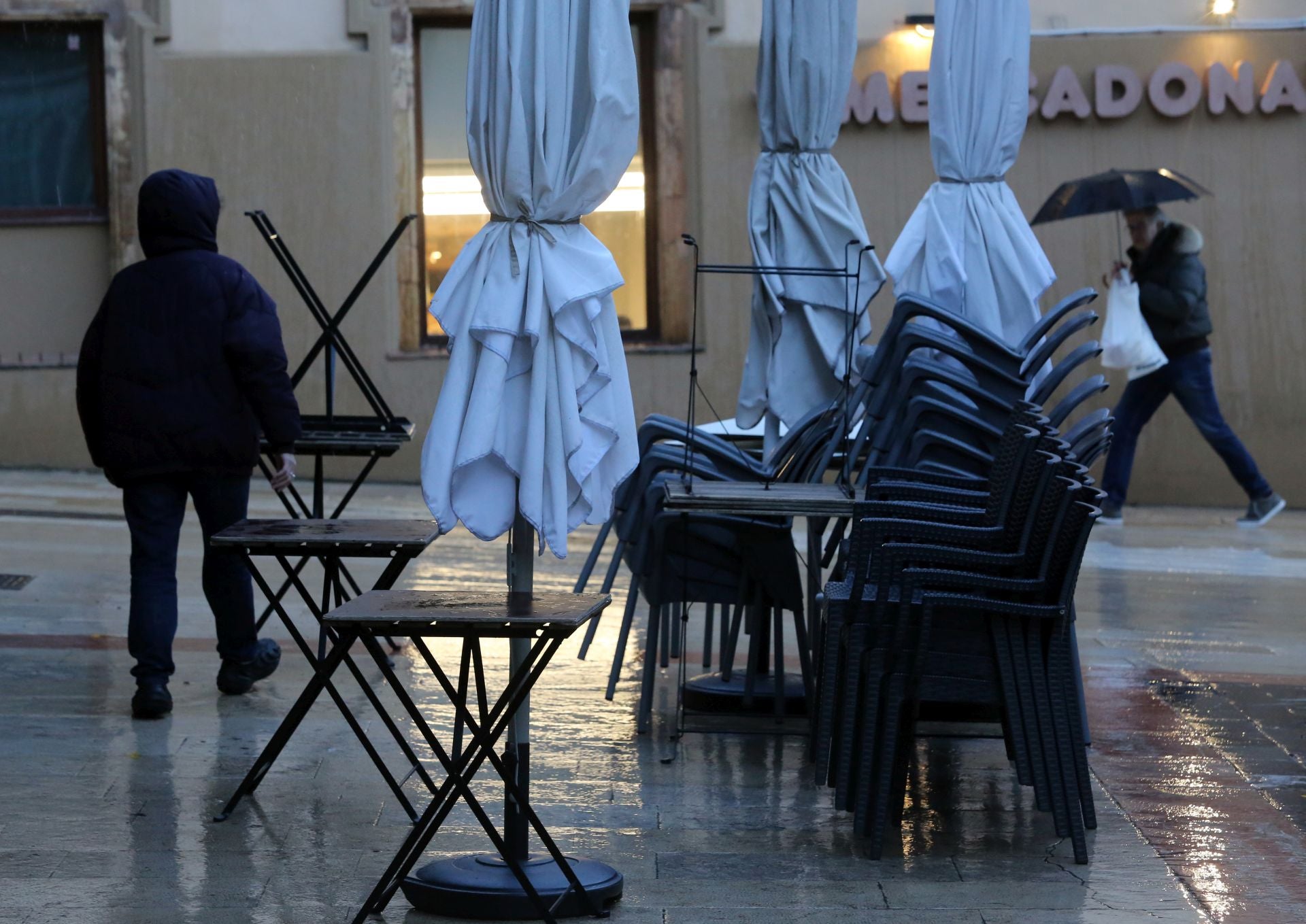 Nieve, mucho viento y fuerte oleaje en Asturias por cupla de &#039;Ivo&#039;