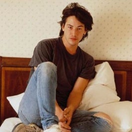 c) Keanu Reeves