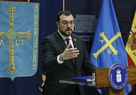 El presidente del Principado, Adrián Barbón, este jueves.