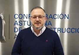 Joel García, presidente de CAC‐Asprocon, felicita a EL COMERCIO