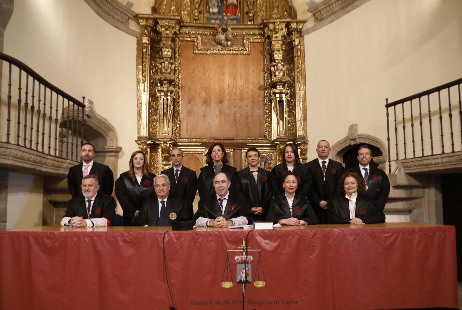 Gijón celebra la toma de posesión de Benigno Villarejo como decano del Colegio de la Abogacía