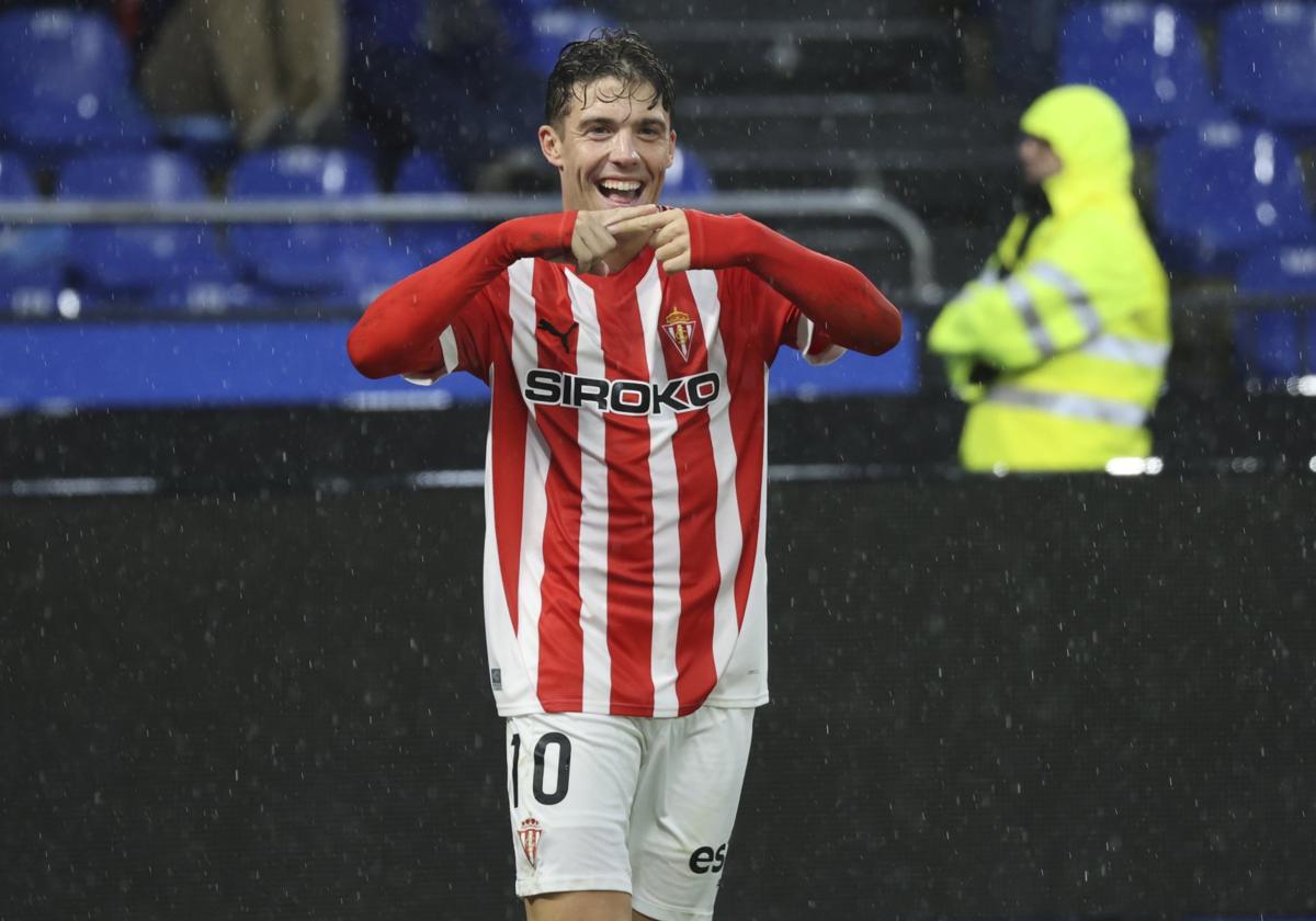 Nacho Méndez, celebrando el gol que marcó el pasado mes de noviembre en Riazor, durante la disputa del Deportivo-Sporting de Gijón.