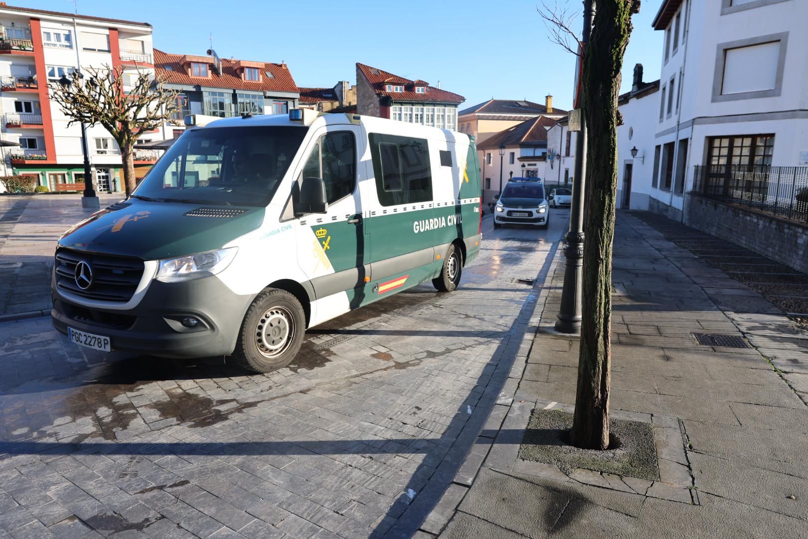 Frente al juez los cuatro detenidos en Asturias por el alijo de droga hallado tras el naufragio