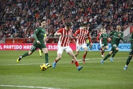 El Sporting no confirma su mejoría