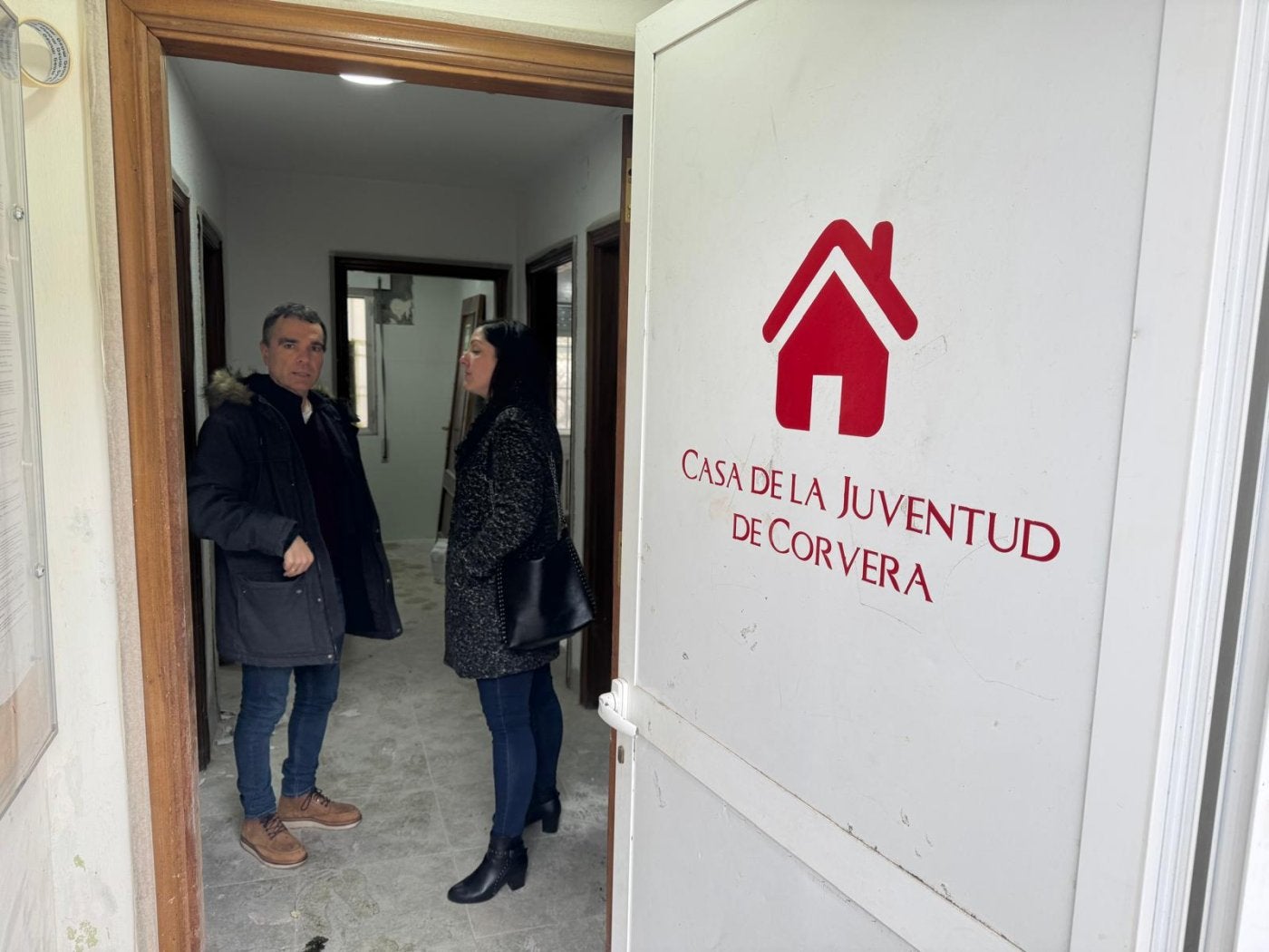 Iván Fernández y Patricia Suárez en la Casa de Juventud de Las Vegas.