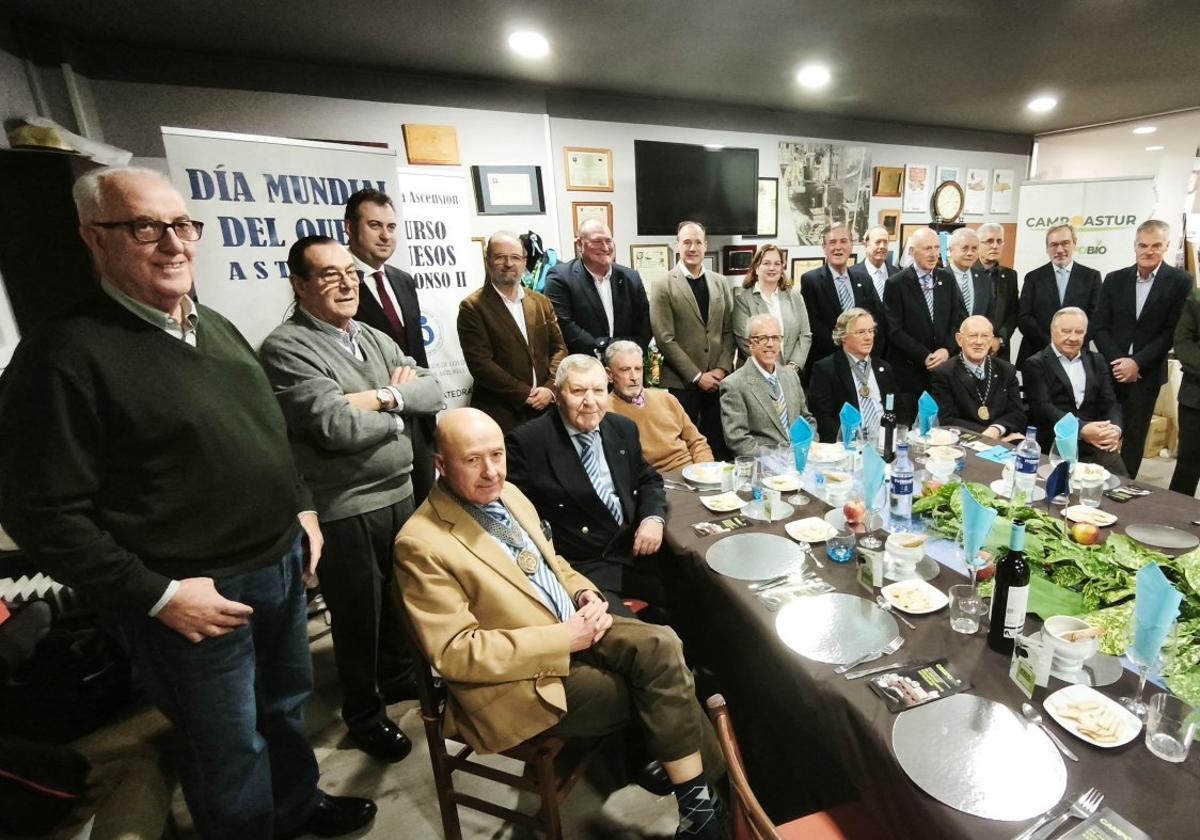 Presentación de Campoastur, en la Real Cofradía de Amigos de los Quesos de Asturias.