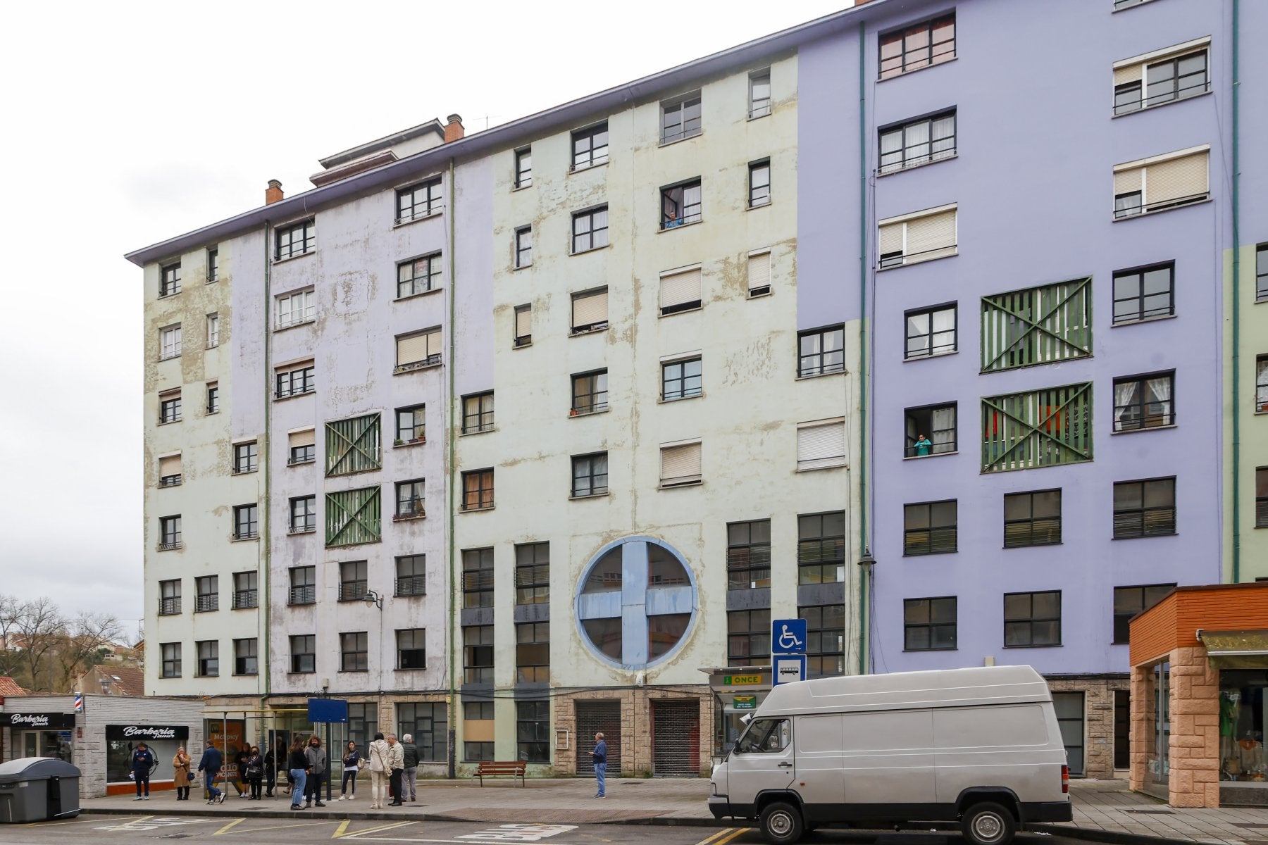 Las viviendas se harán en el edificio del antiguo centro de salud de Villalegre.