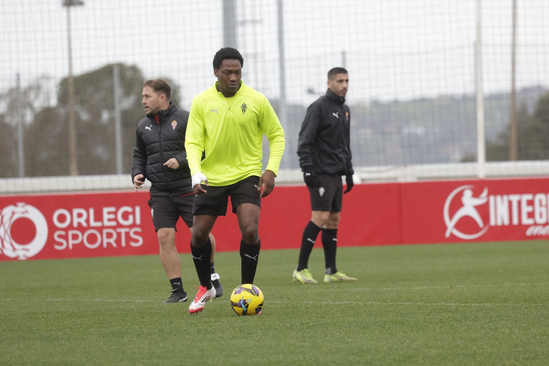 Las imágenes del entrenamiento del Sporting de Gijón