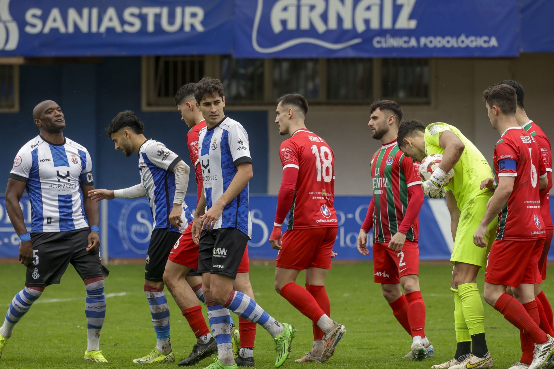 Las mejores imágenes del Real Avilés (2-2) Gimnástica