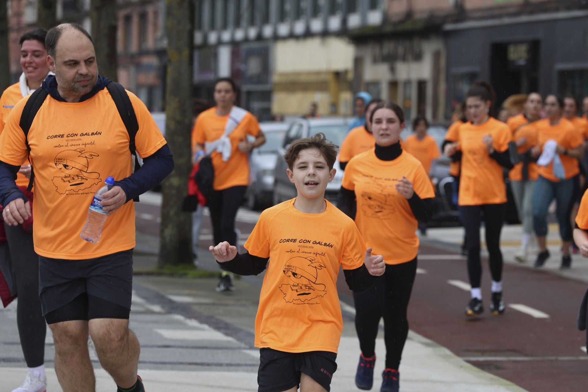 Las imágenes de la carrera Galbán en Asturias contra el cáncer infantil