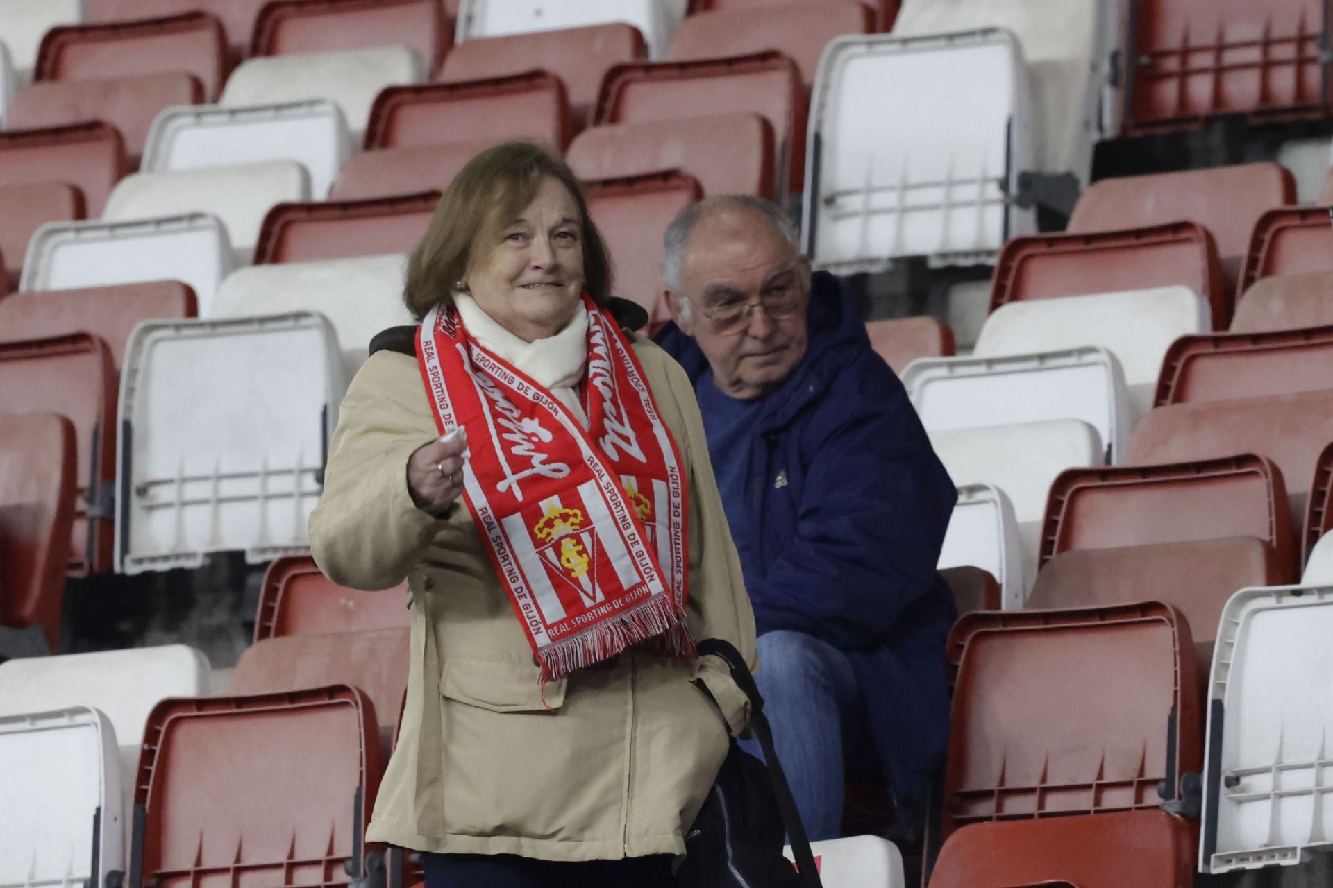 ¿Estuviste en el Sporting de Gijón - Almería? ¡Búscate!
