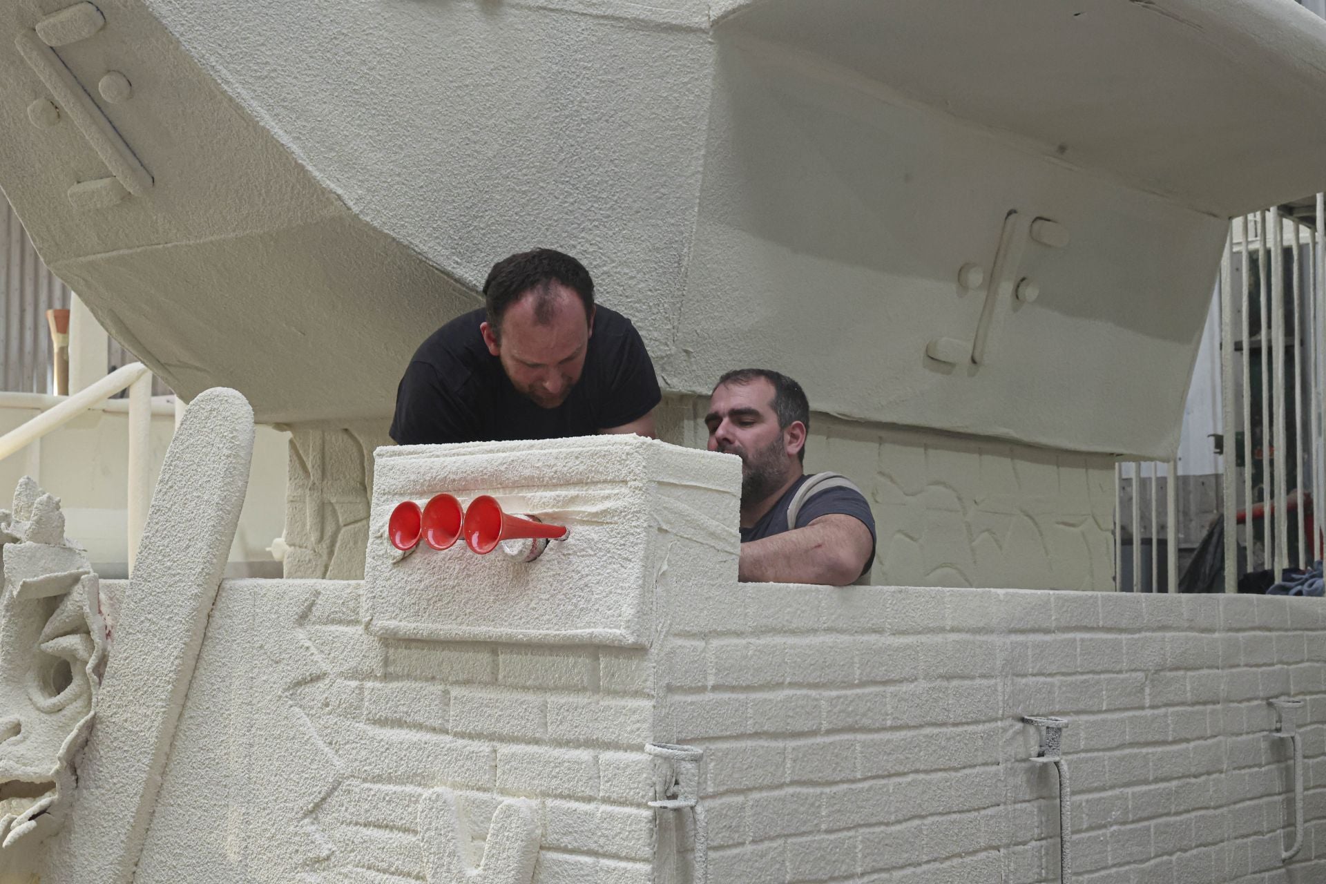 Poliespán, madera e hierro son los materiales más utilizados en la construcción.