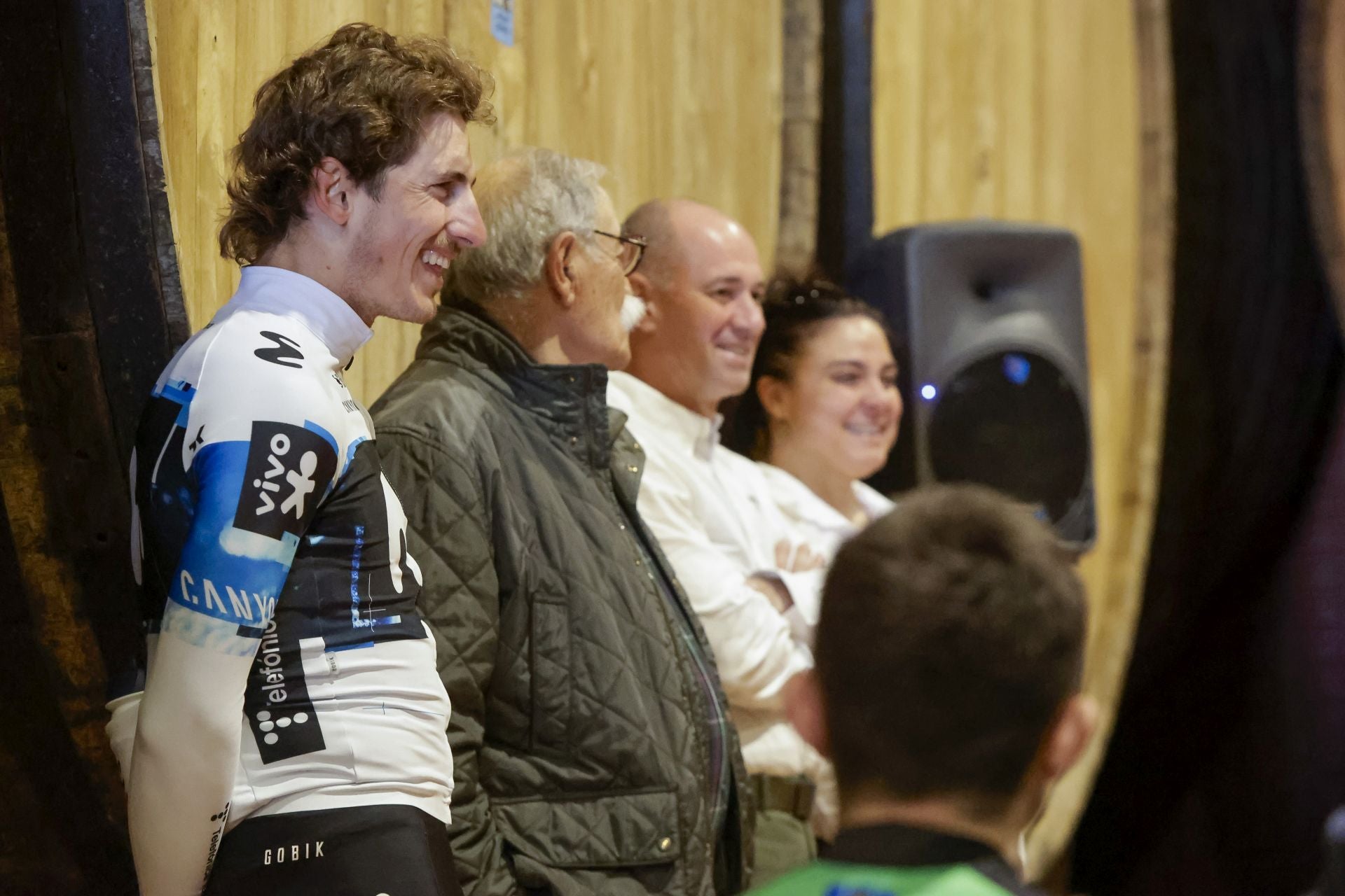 Presentación de los equipos de la escuela de ciclismo de Las Mestas