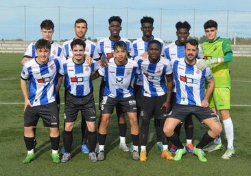 El filial del Real Avilés al Marino de Cudillero y continúa líder