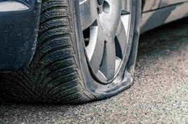 Los pinchazos han causado numerosos problemas a los usuarios de la autopista.
