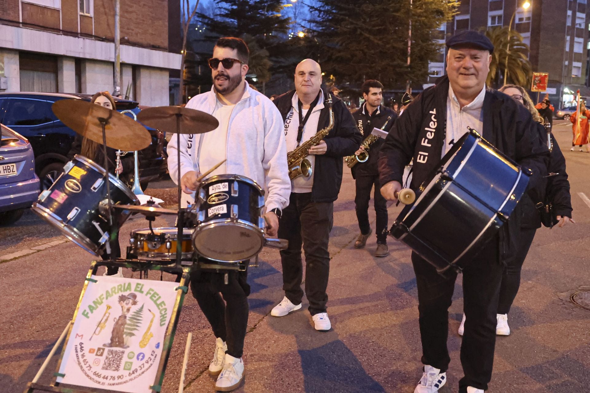 Llaranes arranca el Antroxu en Avilés