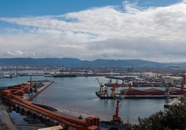 Instalaciones de la EBHI en el puerto de Gijón.