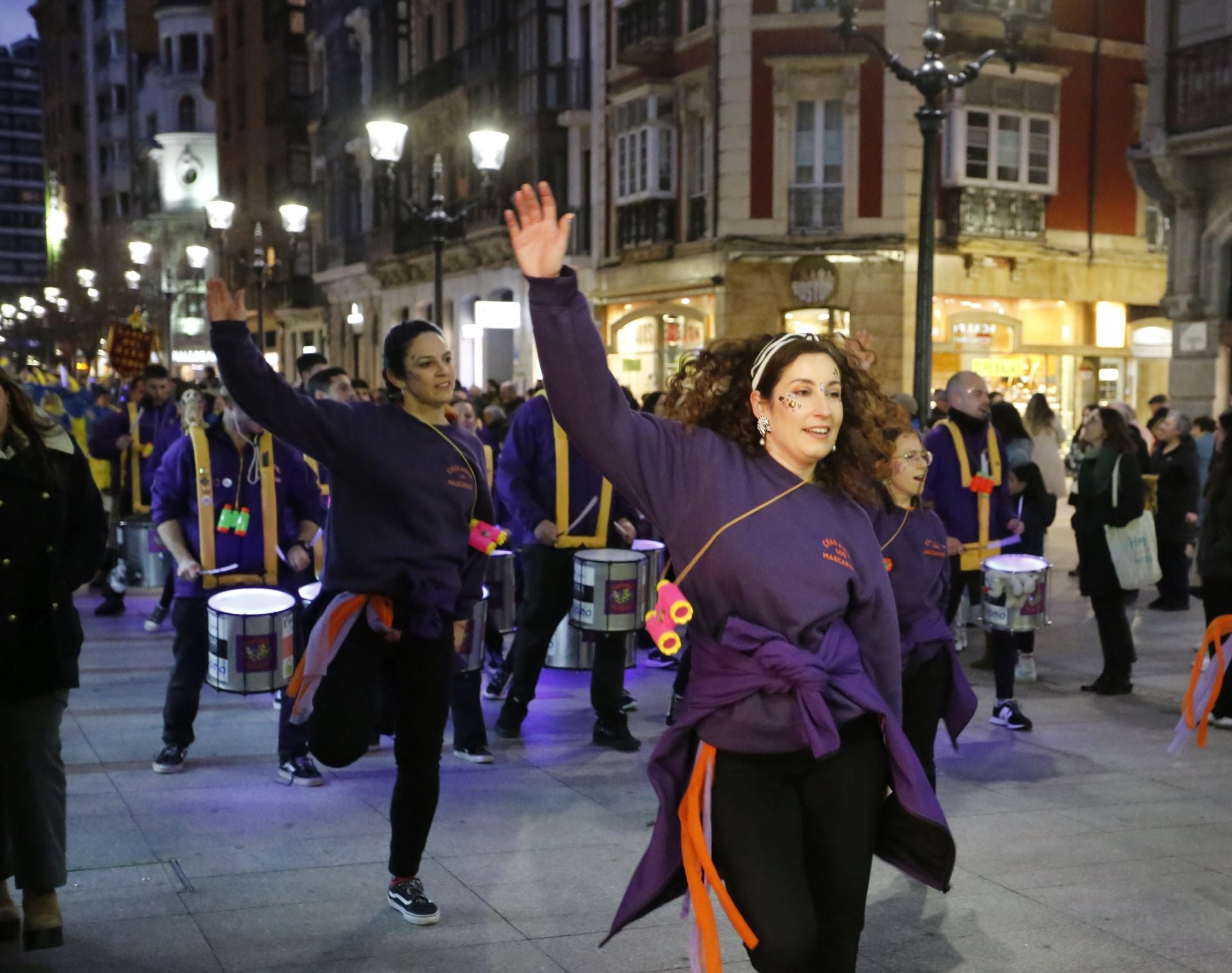 El pregón da el pistoletazo de salida al Antroxu de Gijón