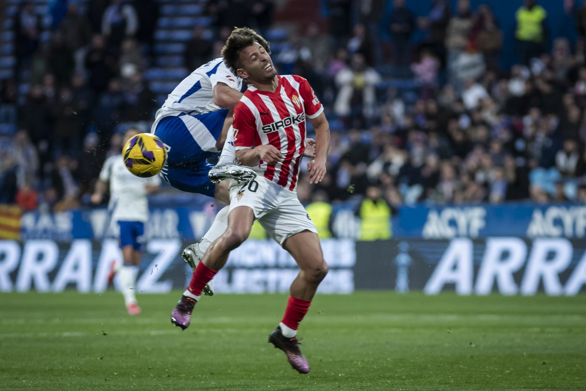 Las mejores imágenes del Zaragoza y Sporting de Gijón