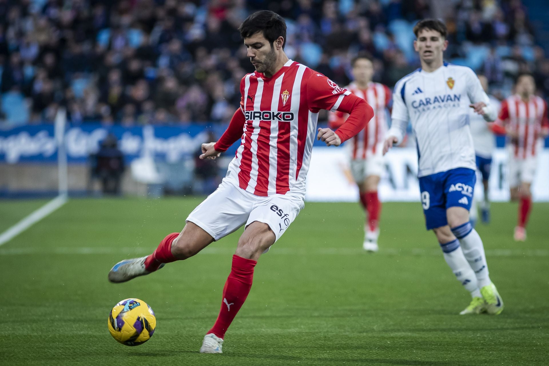 Las mejores imágenes del Zaragoza y Sporting de Gijón