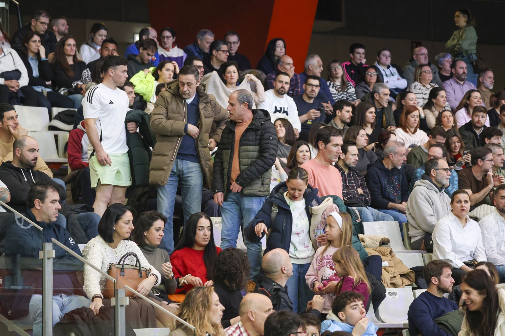 ¿Estuviste en la final femenina del Gijón Premier Padel? ¡Búscate en las fotos!