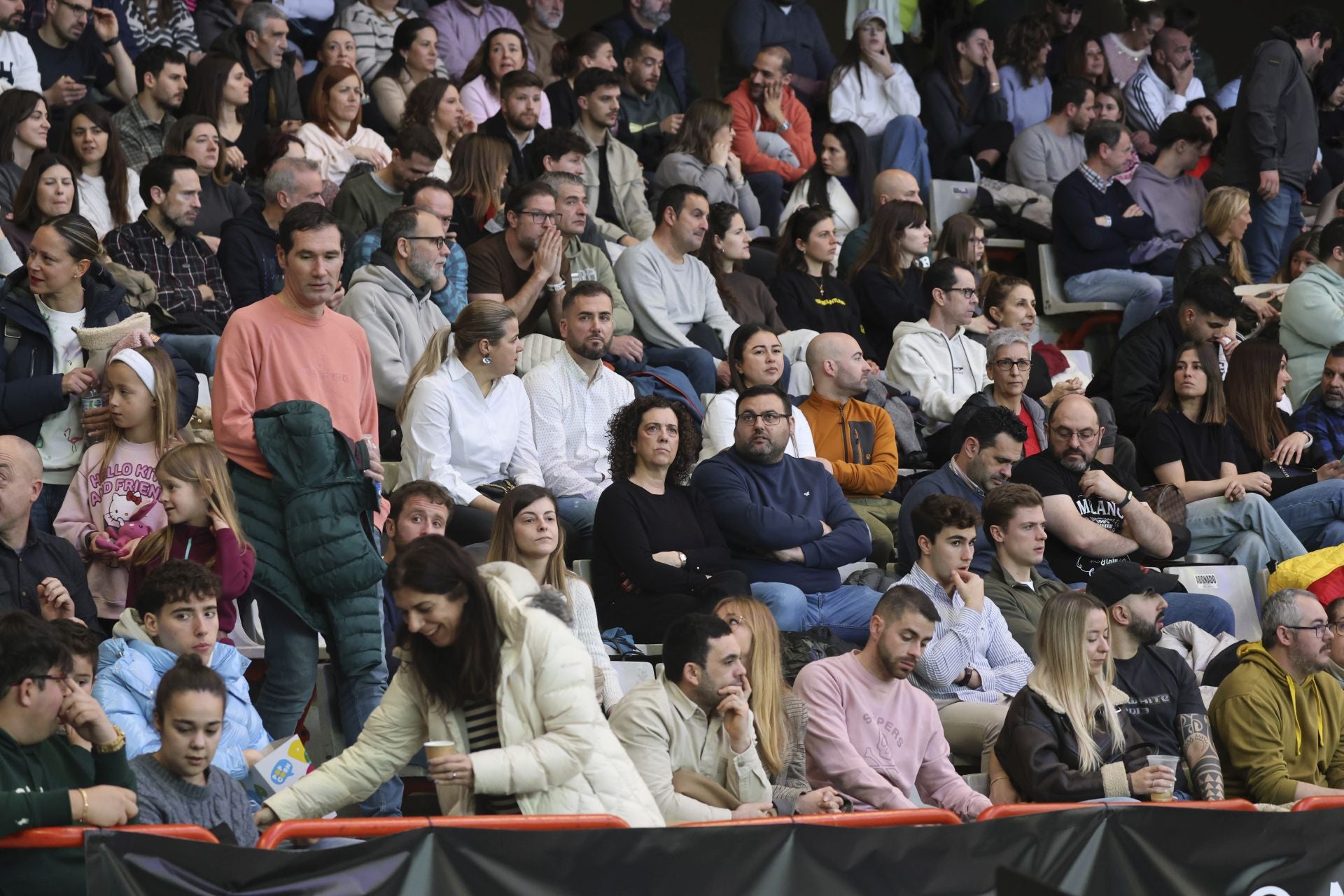 ¿Estuviste en la final femenina del Gijón Premier Padel? ¡Búscate en las fotos!