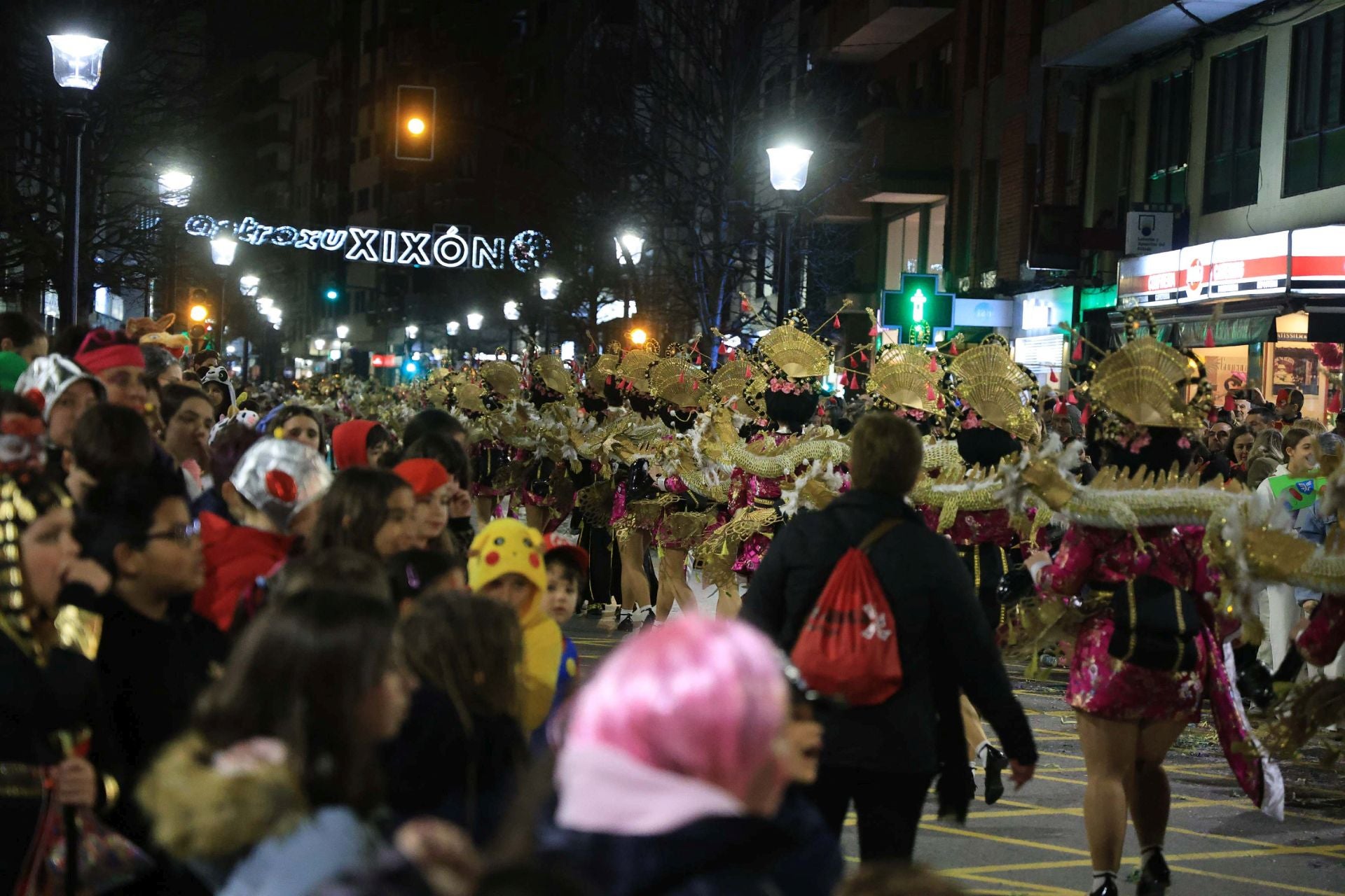 Las mejores imágenes del desfile del Antroxu de Gijón (I)