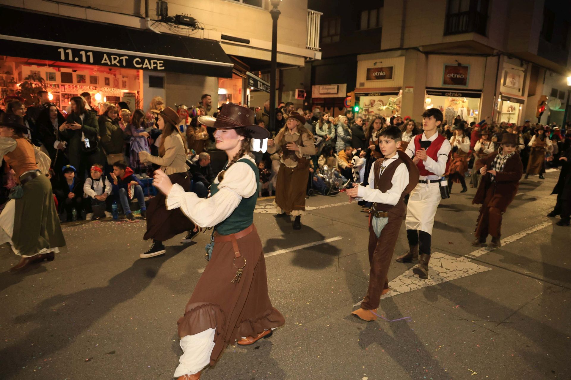 Las mejores imágenes del desfile del Antroxu de Gijón (II)