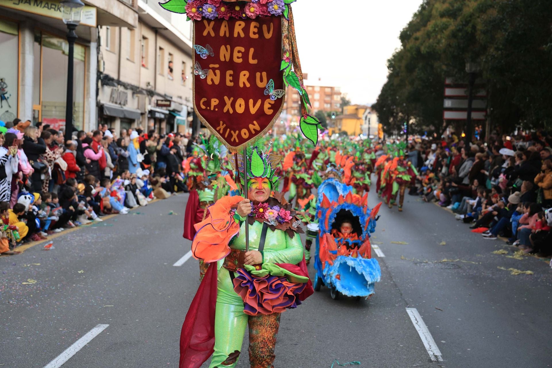 Las mejores imágenes del desfile del Antroxu de Gijón (I)