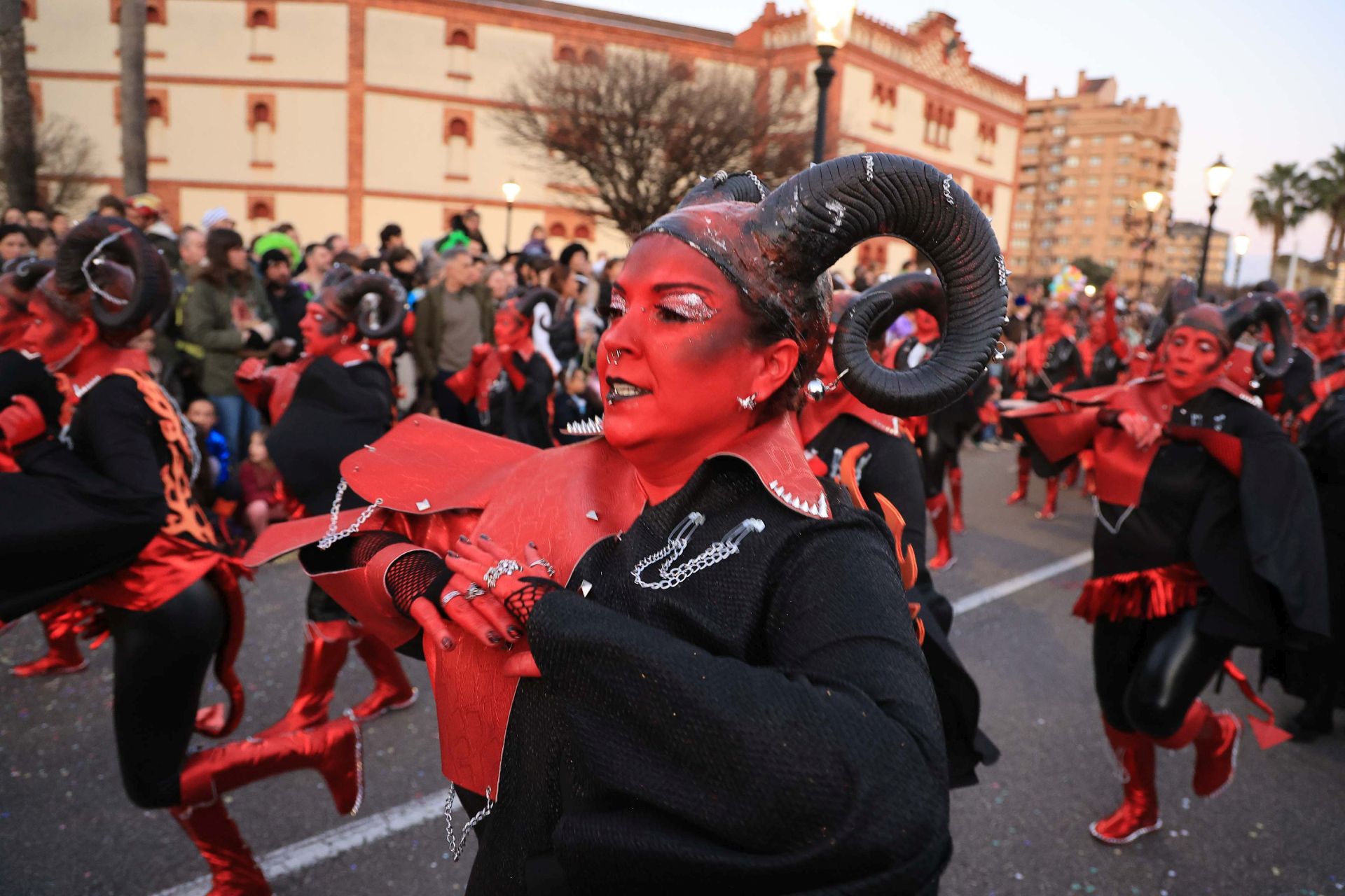 Las mejores imágenes del desfile del Antroxu de Gijón (II)
