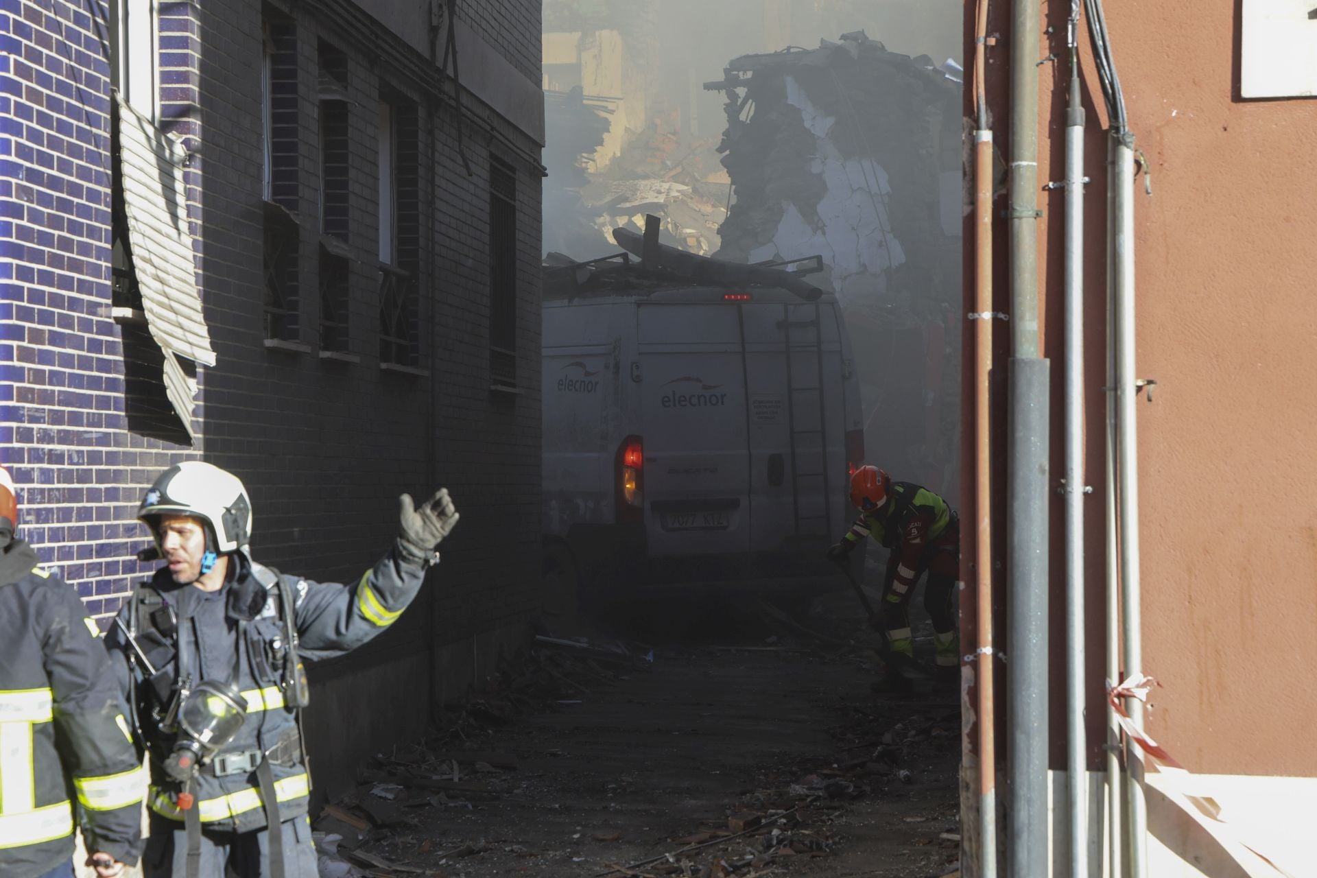 Las imágenes de la explosión de gas en Mieres que ha derrumbado un edificio
