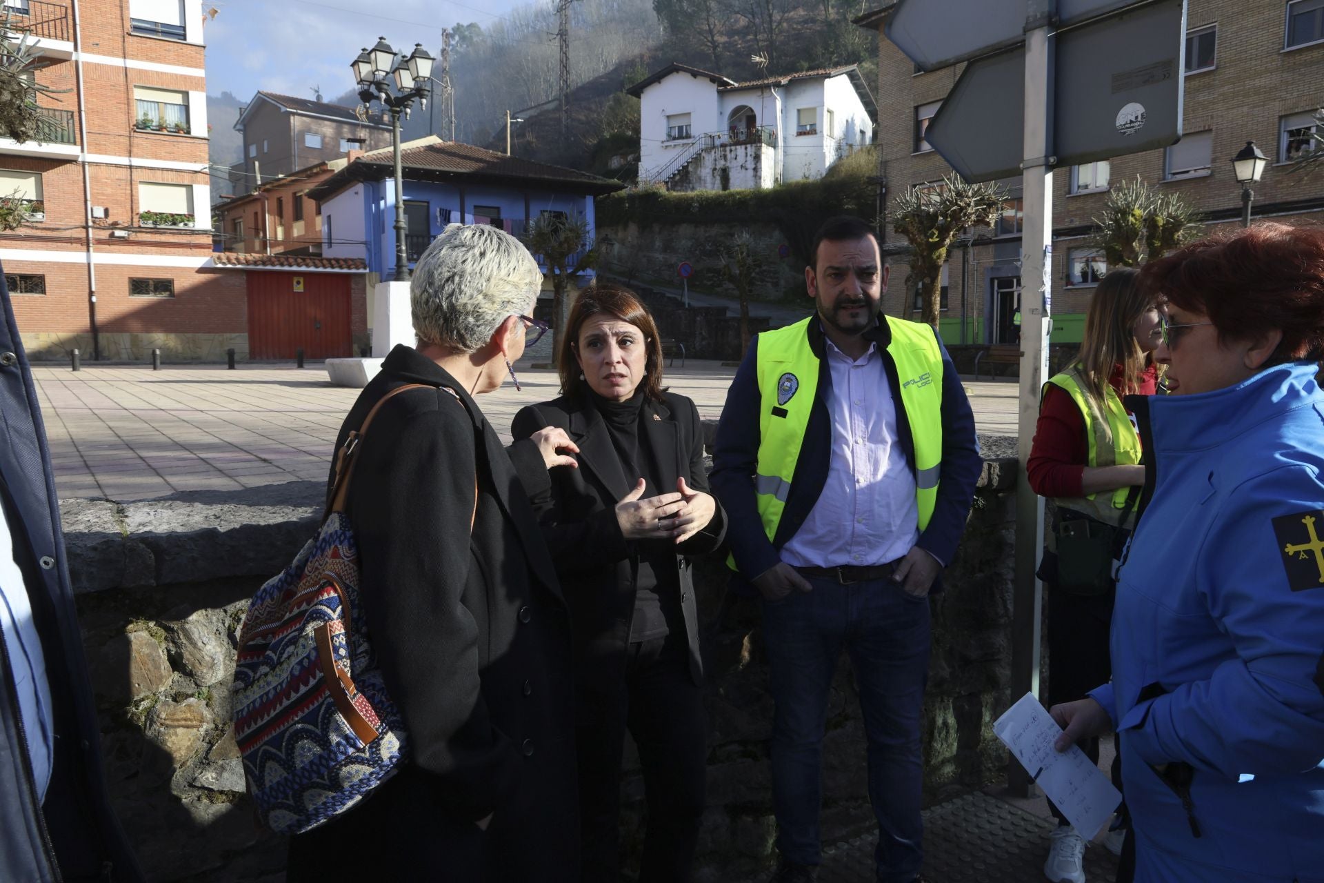Las imágenes de la explosión de gas en Mieres que ha derrumbado un edificio