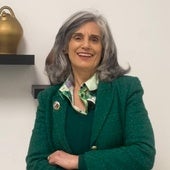 Guillermina Caicoya, galerista, felicita a EL COMERCIO