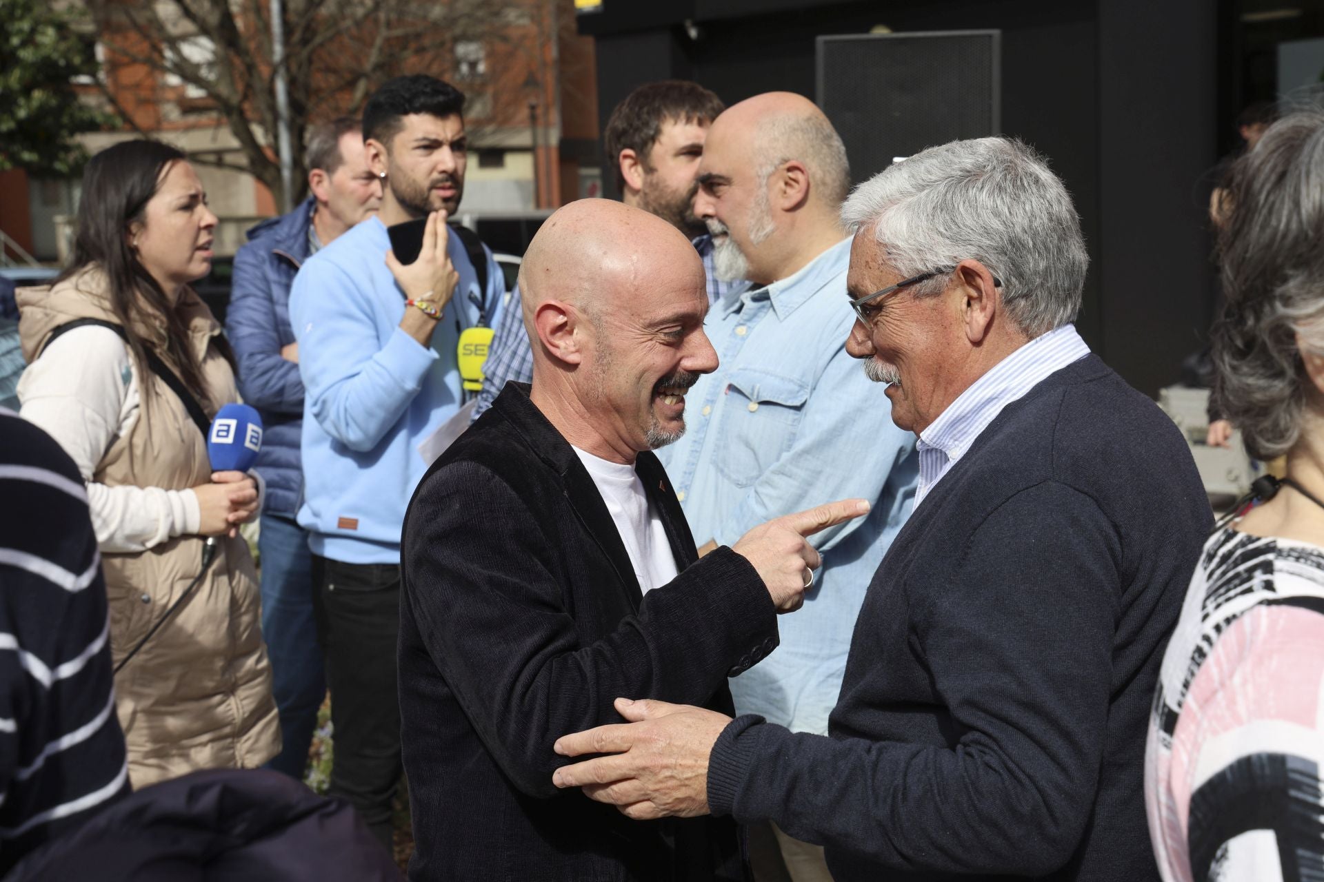 Carmen Álvarez ya es eterna en Gijón: «Es un acto de justicia con mayúsculas»
