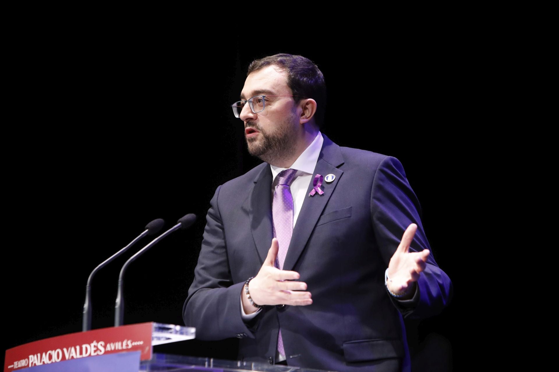 En imágenes: el acto institucional del 8M en Asturias