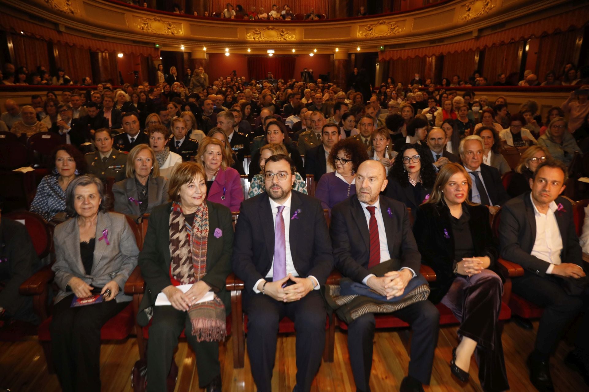 En imágenes: el acto institucional del 8M en Asturias